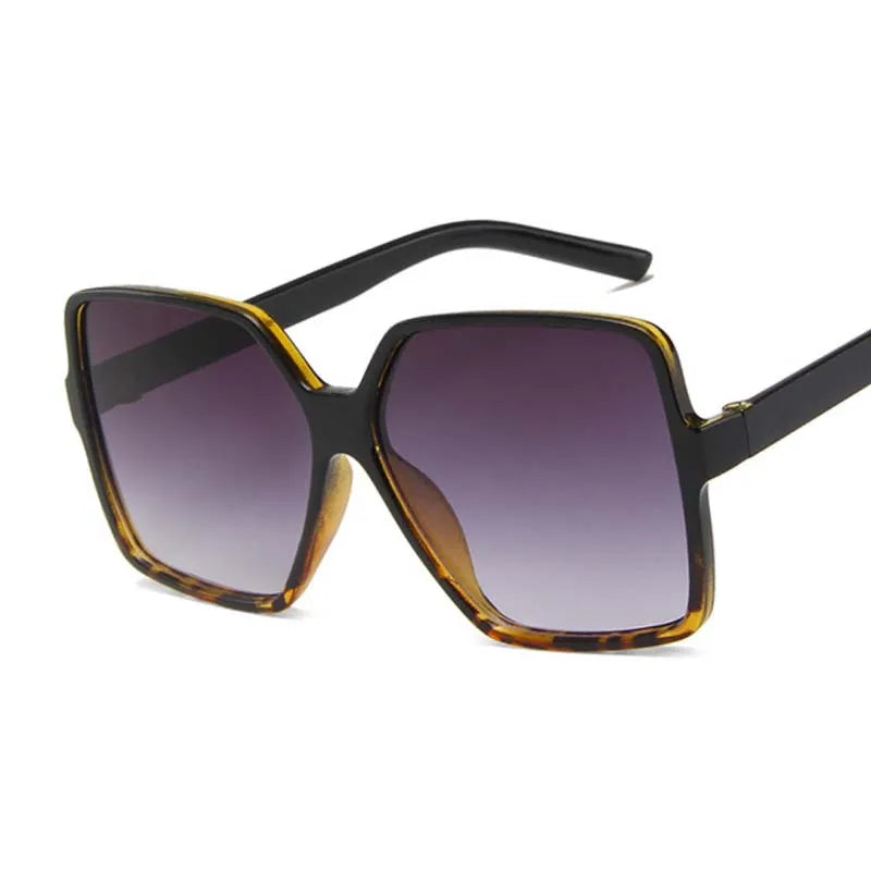 The Square Frame Sunglasses — Women's