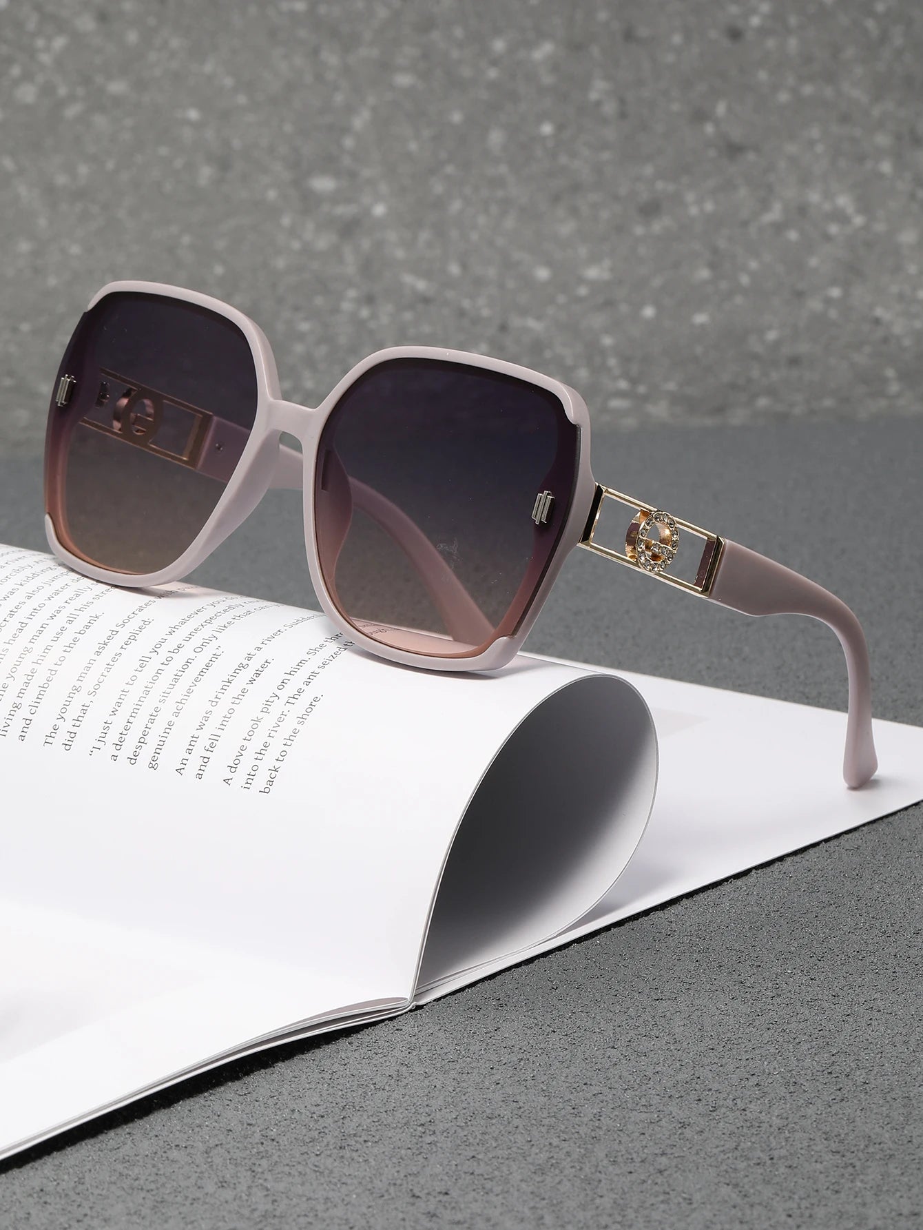 The Luxe UV Sunglasses — Women's