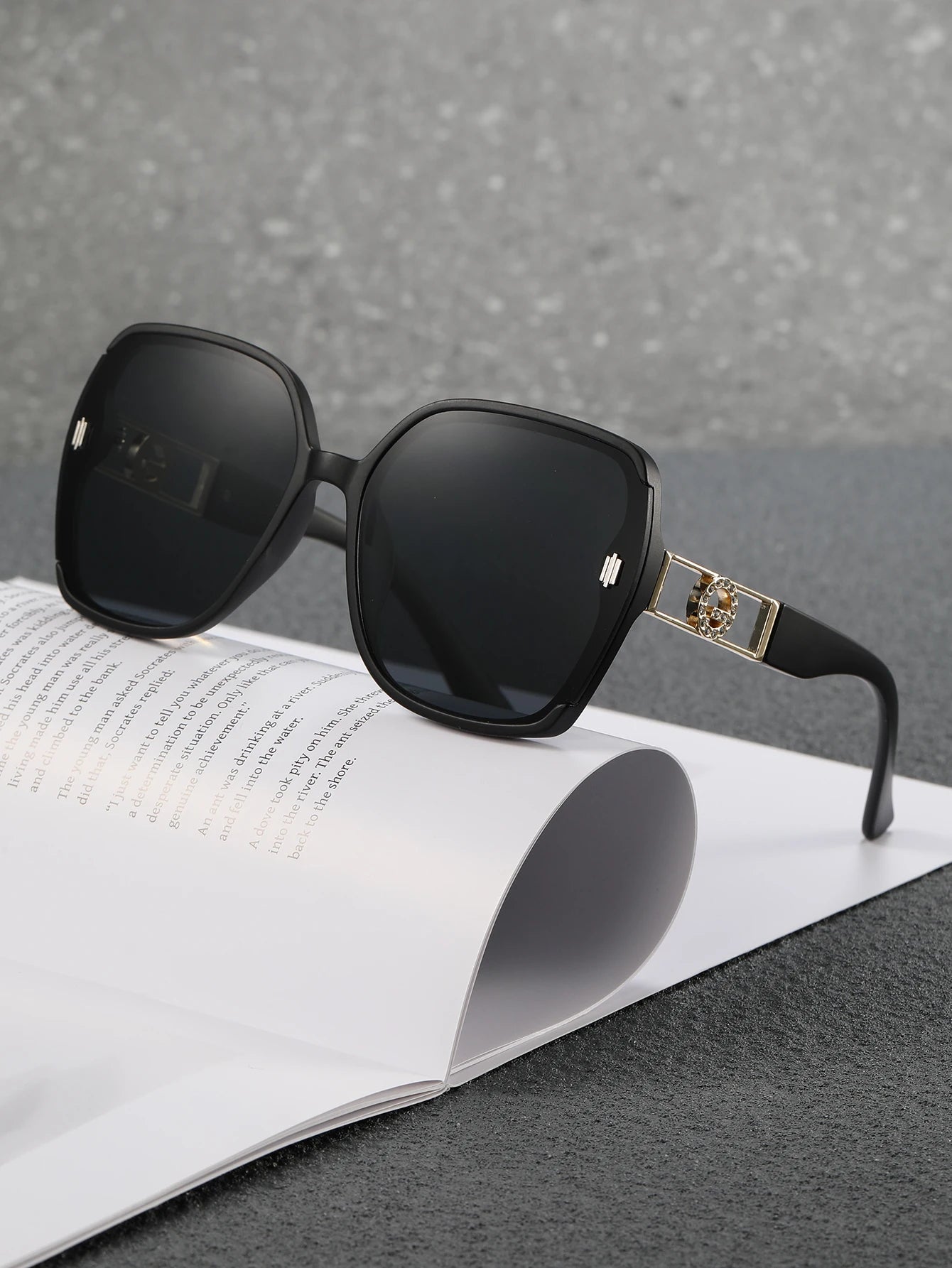 The Luxe UV Sunglasses — Women's