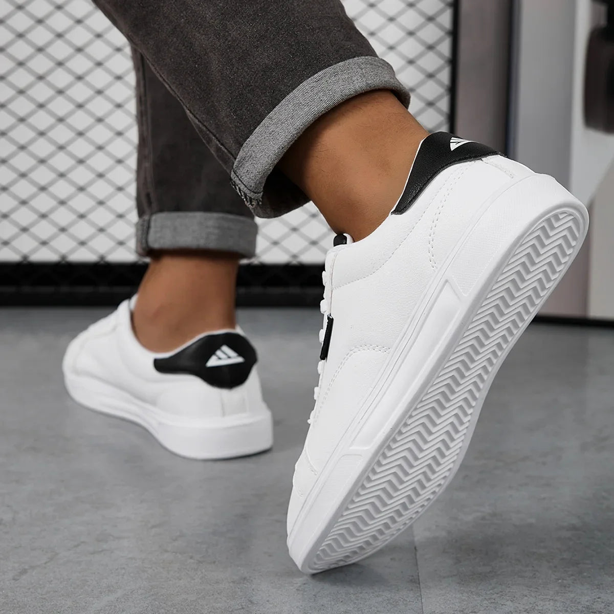 The Duo Leather Sneaker