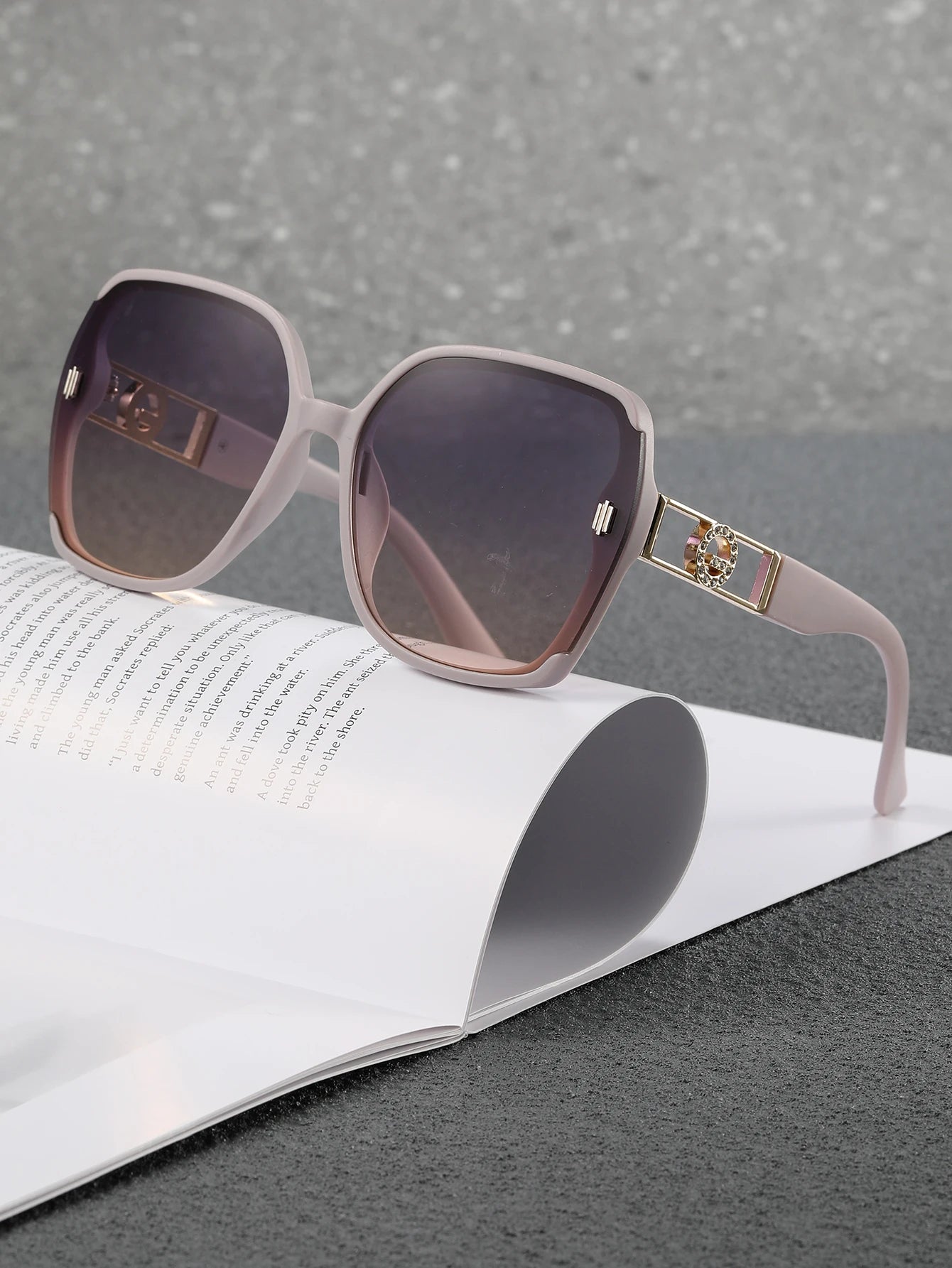 The Luxe UV Sunglasses — Women's